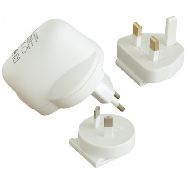 USB Netzteil mit 4x Reiseadapter England British Australien USA Europa