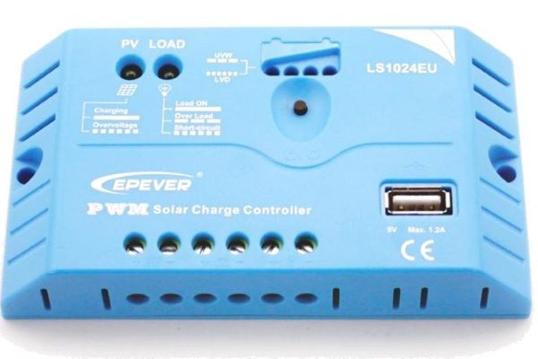 laderegler-integriert-im-Koffer-LS1024eu-serie