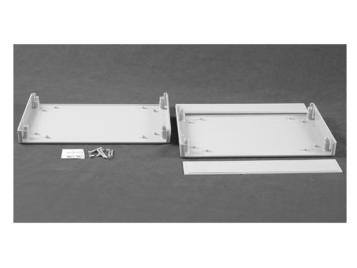 Kunststoffgehaeuse_mit_Frontplatte_52-625-00860_B